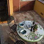 Al Bacio شقة تاورمينا